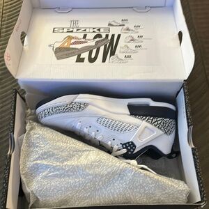 Jordan Spizike Low Sneakers